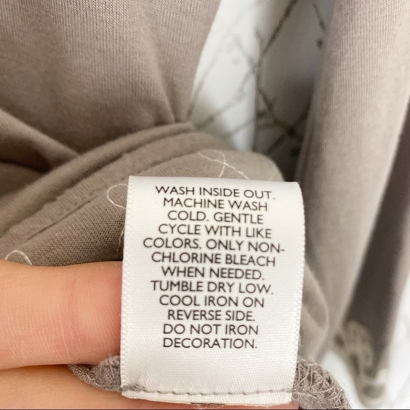 INC International Concepts Taupe Embellished Pima Cotton V-Neck Top Large - Picture 11 of 12